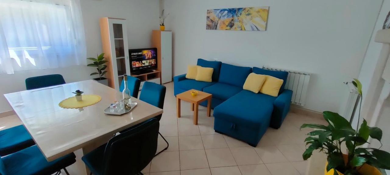 Casa Bella Vita Pola Esterno foto